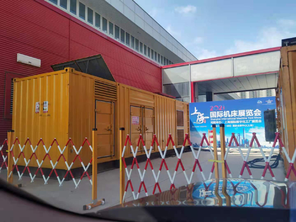 梁山出租发电机-柴油发电机和汽油发电机哪个更好一些？