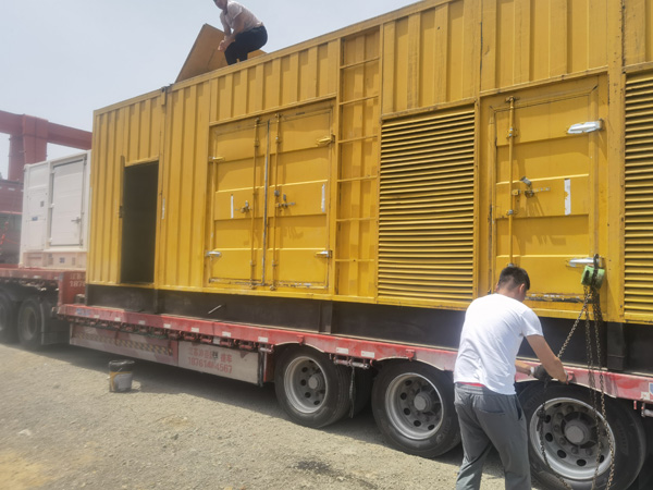 梁山发电机出租100KW发电机需要什么规格的电缆线？